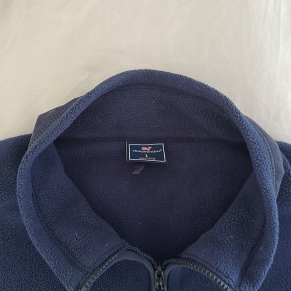 Men’s Vineyard Vines - fleece vest - blue color - size large - Picture 2 of 3